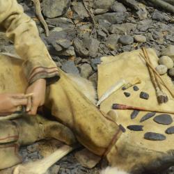 Native People projectile point making