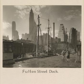 Fulton Street Dock (Fulton Street Dock: Manhattan Skyline)