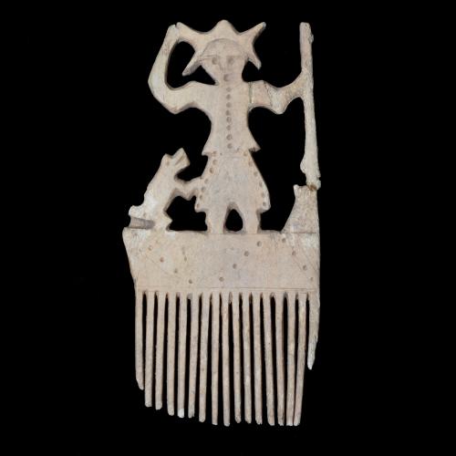 Carved Bone comb (A74834), Boughton Hill site, Ontario County, 17th-century A.D. 